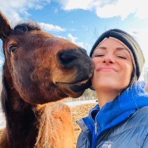 Meet your Posher, Nicole